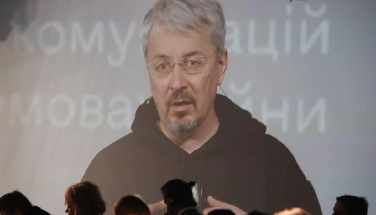 Мінкульт працюватиме над спрощенням мови, якою висловлюються посадовці
