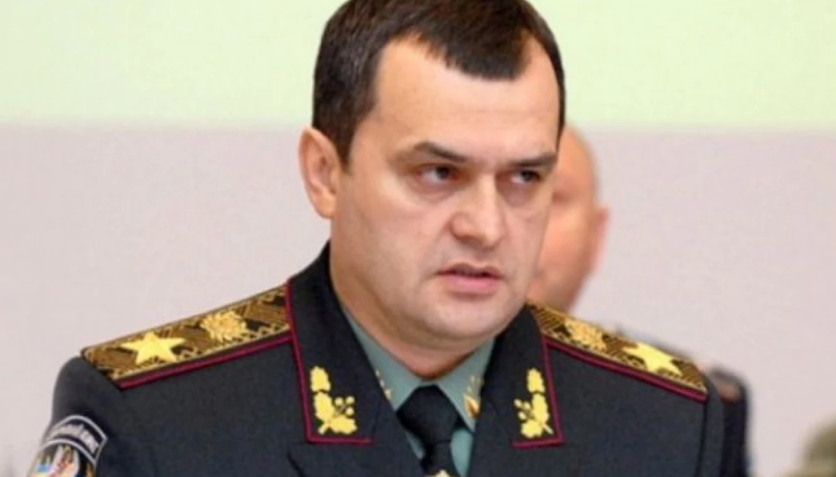 Екскерівника МВС Захарченка та його підлеглих судитимуть за розгін Майдану заочно
