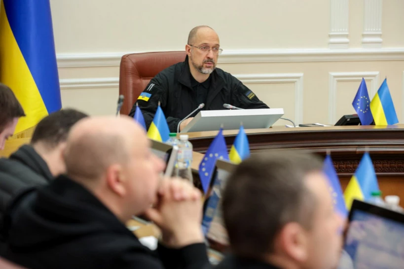 Уряд зробить публічними дані про закупівлю харчів для армії