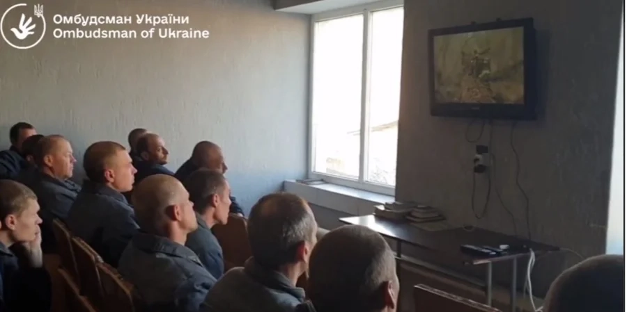 &laquo;Абсолютне зло&raquo;: Російським полоненим показали фільм про їхні злочини в Україні