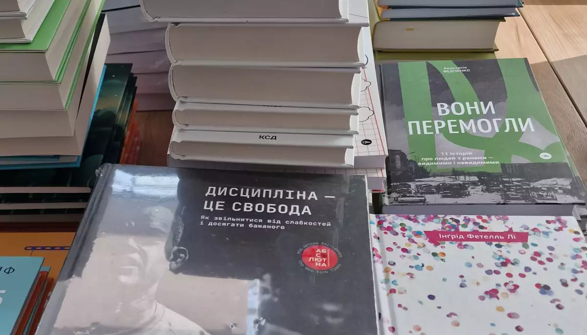 Yakaboo і DoLadu: Разом для відновлення ментального здоров&rsquo;я захисників України