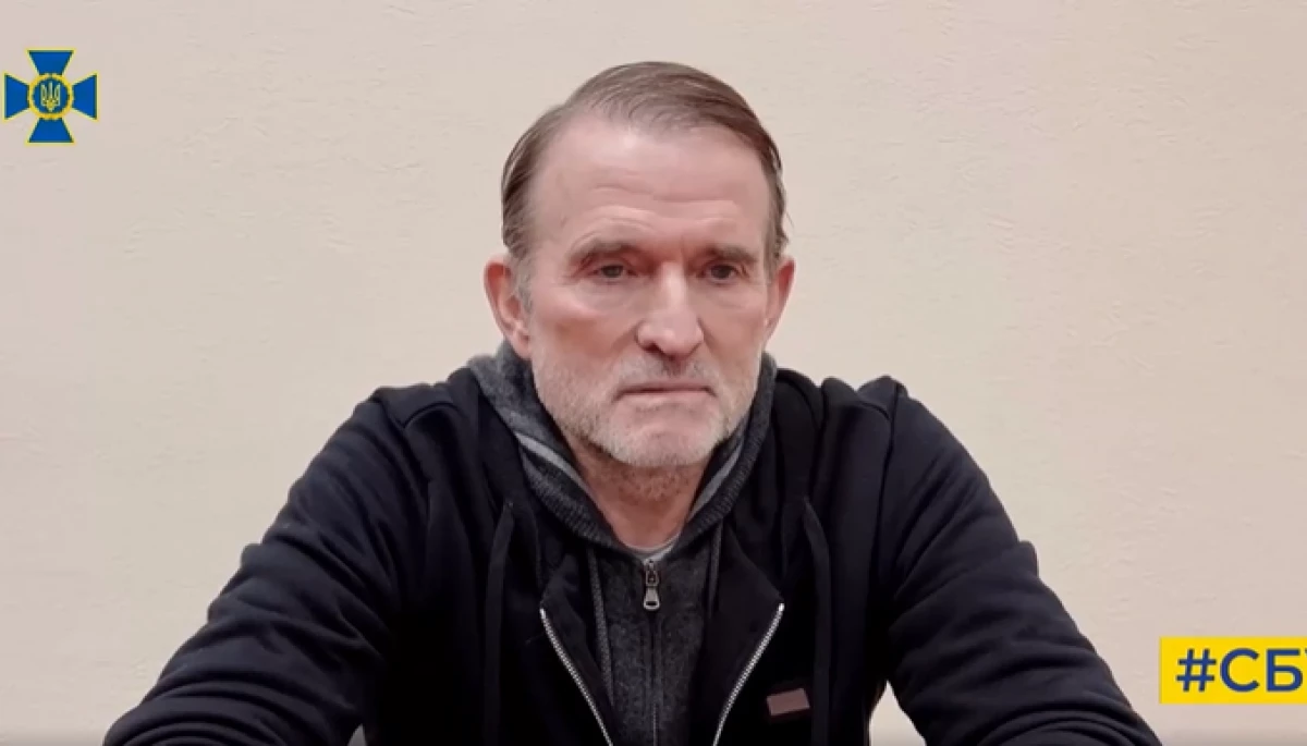 Медведчука позбавили права займатись адвокатською діяльністю