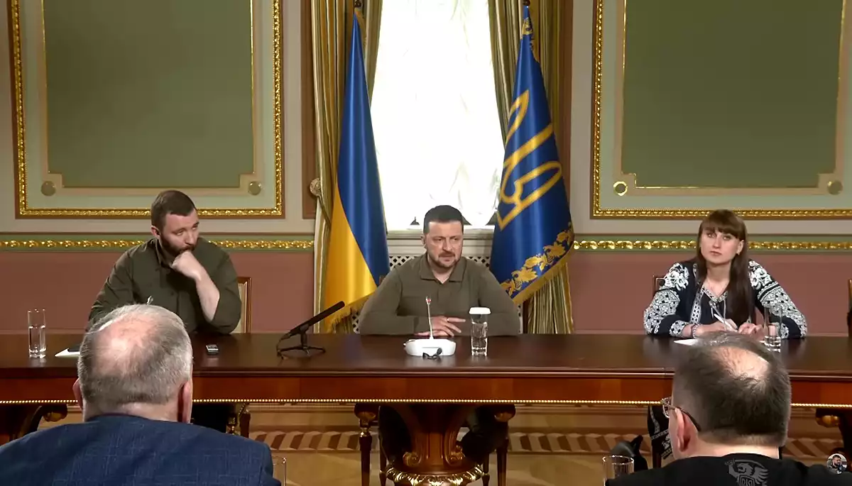 Зовнішня політика, державні канали. Пресконференція Володимира Зеленського на День журналіста