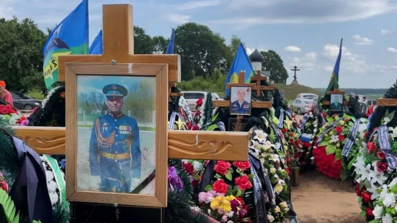 BBC і «Медиазона» встановили імена 25 тисяч російських військових, убитих в Україні