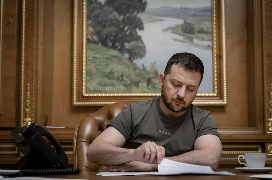 Зеленський ввів у дію рішення РНБО про запровадження санкцій проти 178 громадян Росії