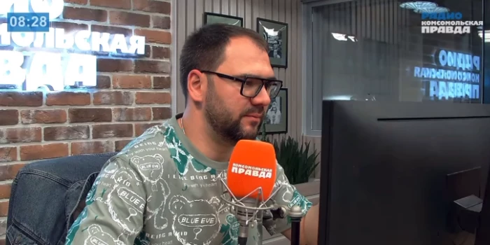 Цензура в Росії: Ведучі &laquo;Комсомольской правды&raquo; перелякались, що наговорили зайвого про наслідки підриву Каховської ГЕС (ВІДЕО)