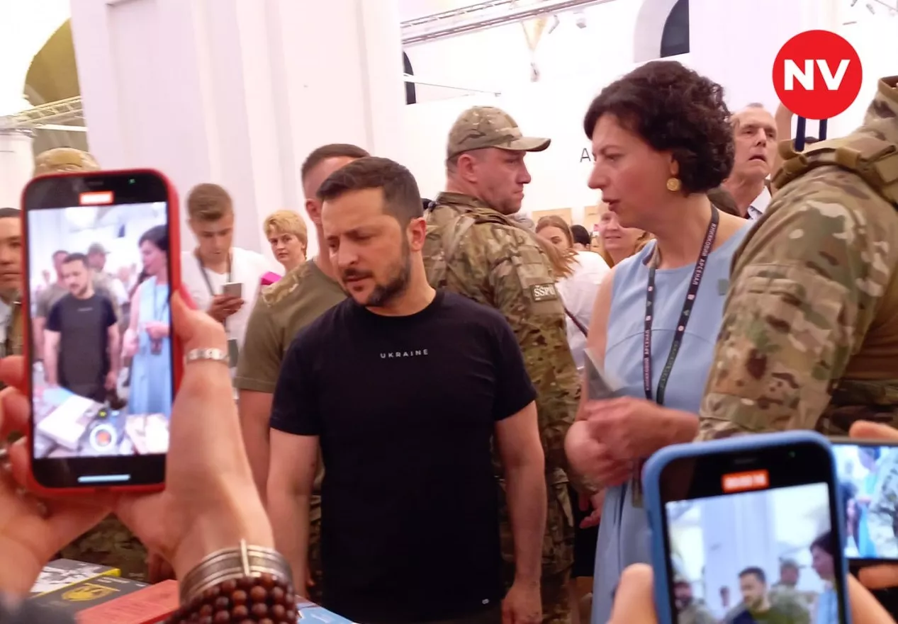 Володимир Зеленський відвідав «Книжковий Арсенал»