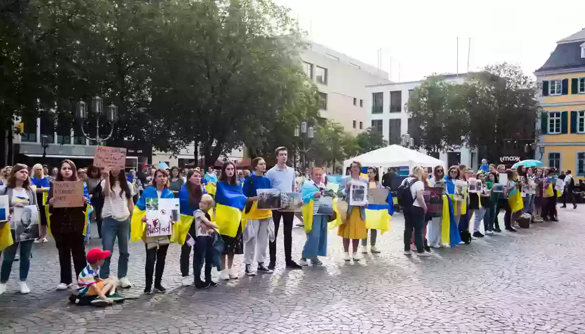Люди, які черпають інформацію з іноземних ЗМІ, більш схильні погоджуватися з проросійськими тезами, — дослідження VoxCheck