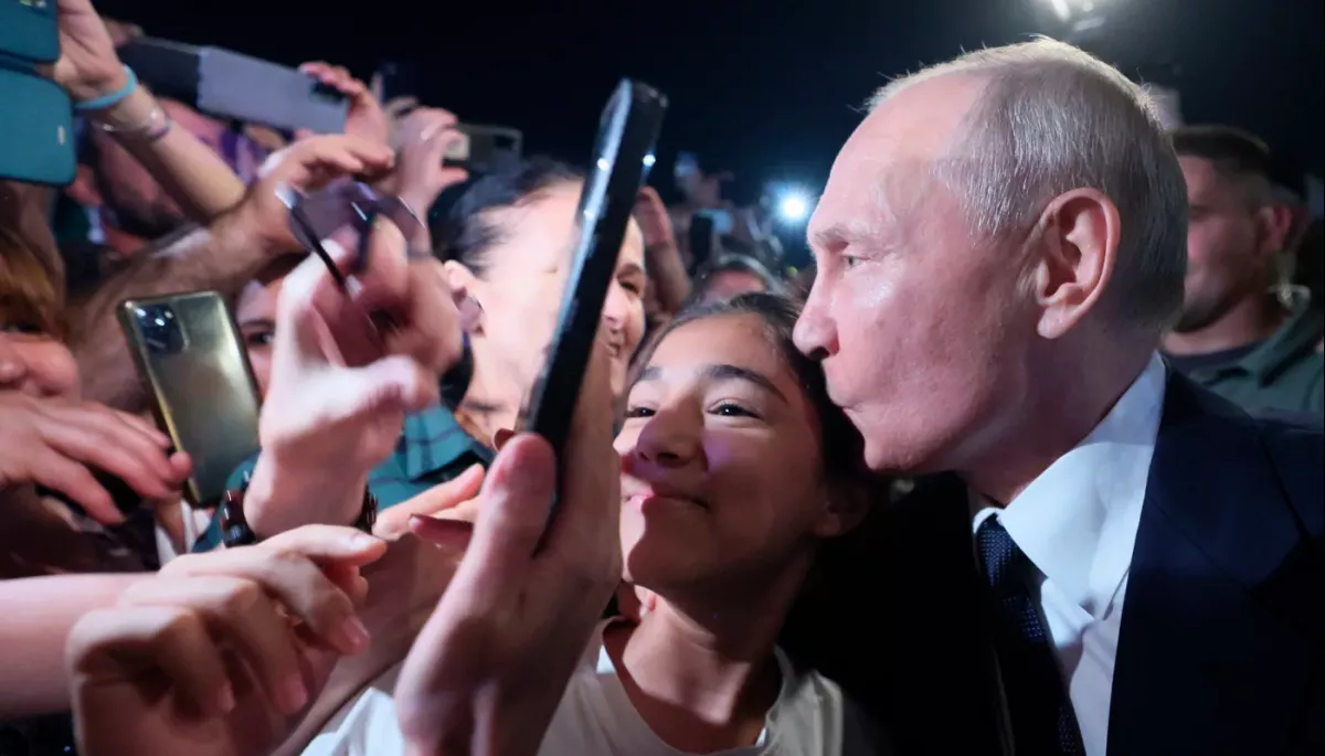СNN: Після заколоту «Вагнера» Путін всіляко намагається показати свою «близькість до народу»