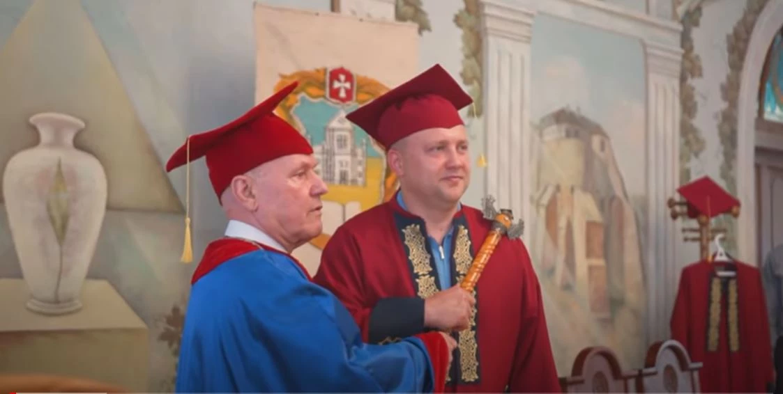 &laquo;Сфера-ТВ&raquo; (Рівненська область) під час війни: Почесний доктор Віталій Коваль та інші