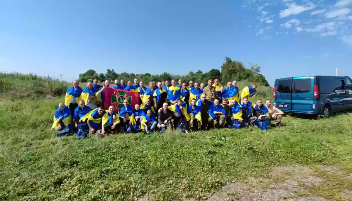 З російського полону звільнили 47 українців. Серед них — двоє дітей