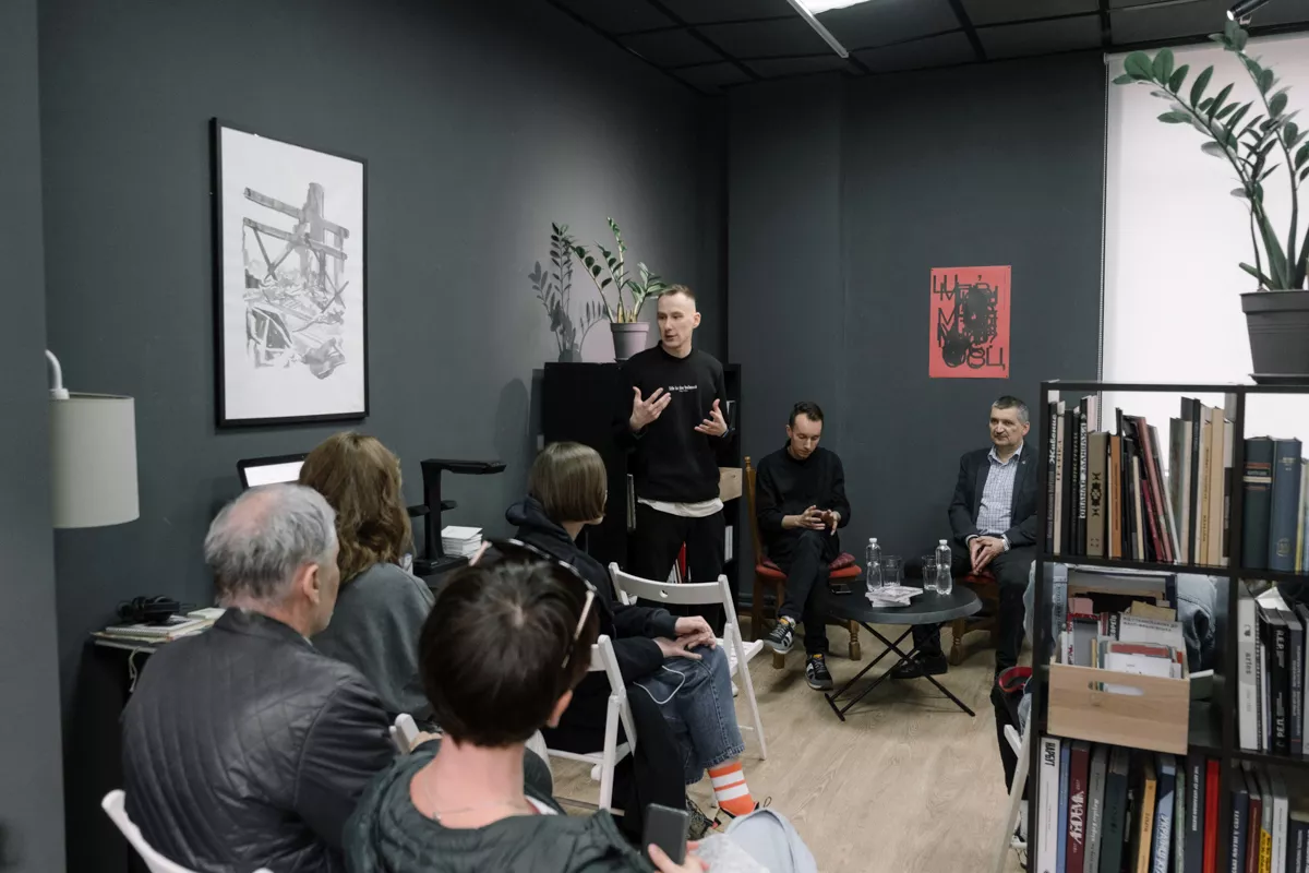 Брак фахової арткритики, монетизація та інші виклики. Як минув перший рік роботи медіа про культуру Франківщини Post impreza