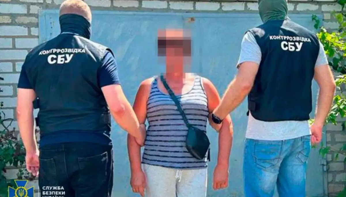 На Миколаївщині затримали агентку ГРУ РФ, яка допомагала готувати атаку по &laquo;центрах ухвалення рішень&raquo;