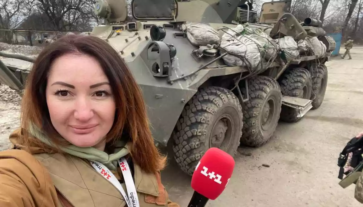 Кореспондентка ТСН Юлія Кирієнко отримала контузію під час роботи в зоні бойових дій