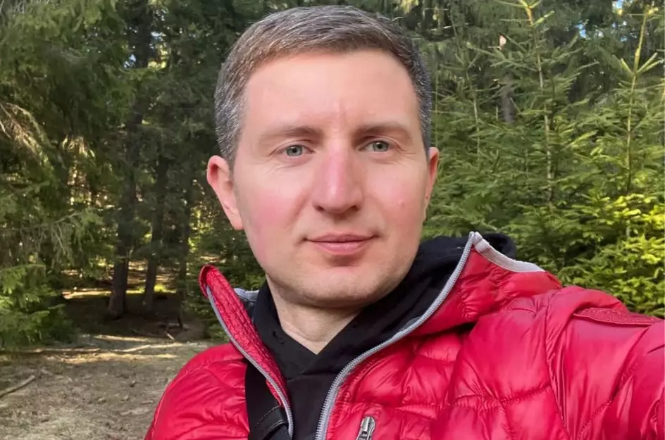Антивакцинатор Стахів відкрив курси журналістики та обіцяє видати посвідчення міжнародного зразка після їх завершення