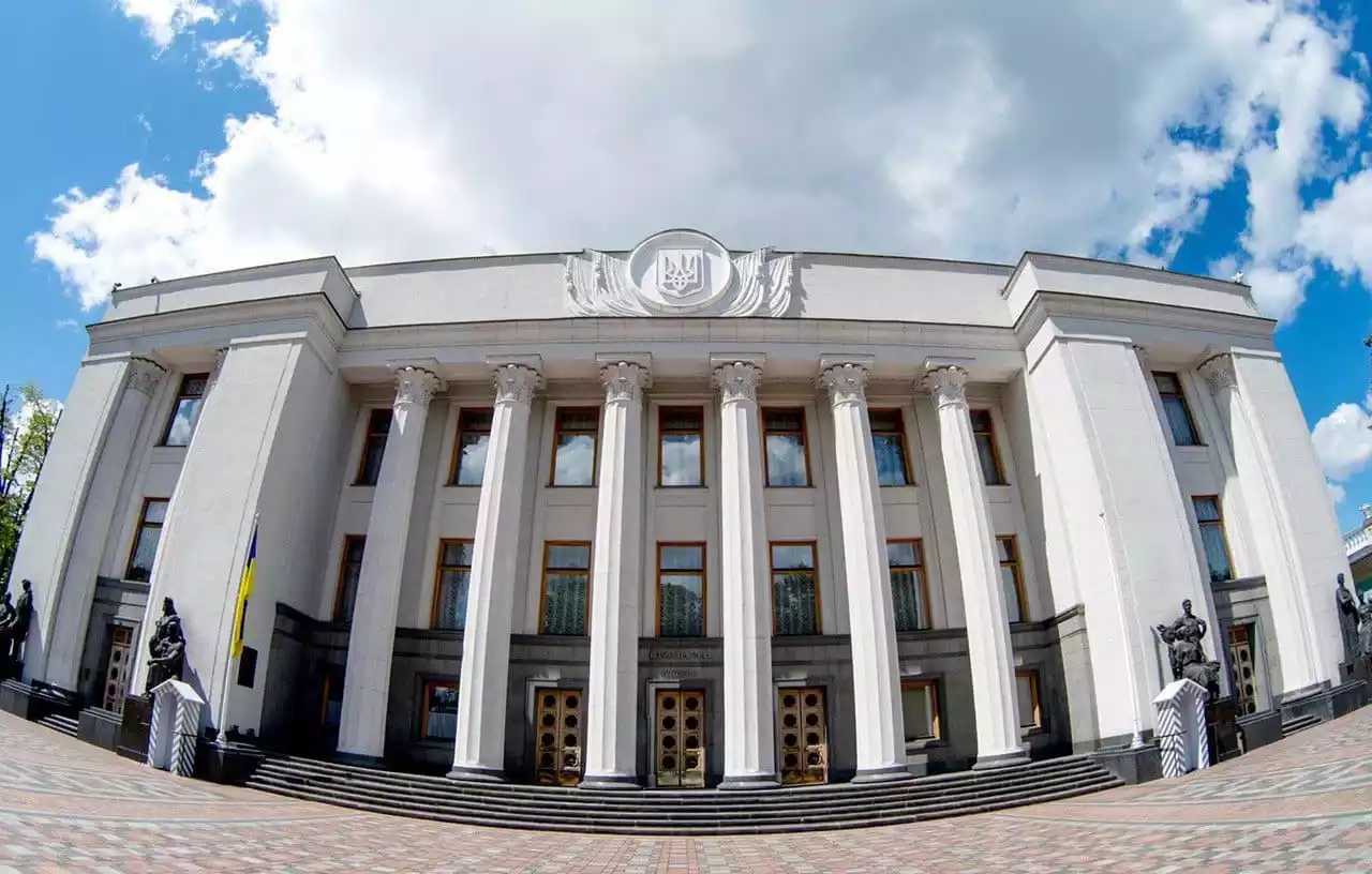 Комітет гуманітарної та інформполітики підтримав звернення про припинення використання російських шрифтів у роботі парламенту