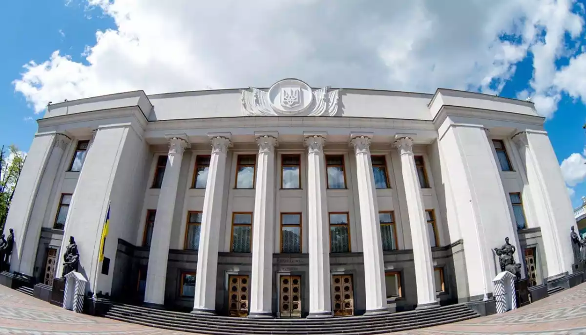 Комітет гуманітарної та інформполітики підтримав звернення про припинення використання російських шрифтів у роботі парламенту