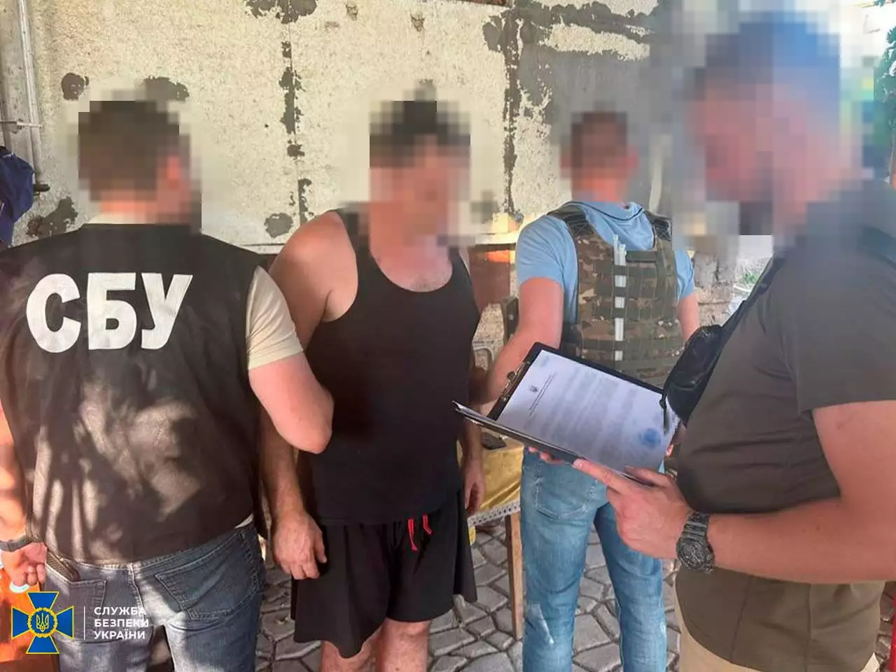СБУ затримала ворожого інформатора, який готував повітряні удари по залізничних мостах Миколаєва