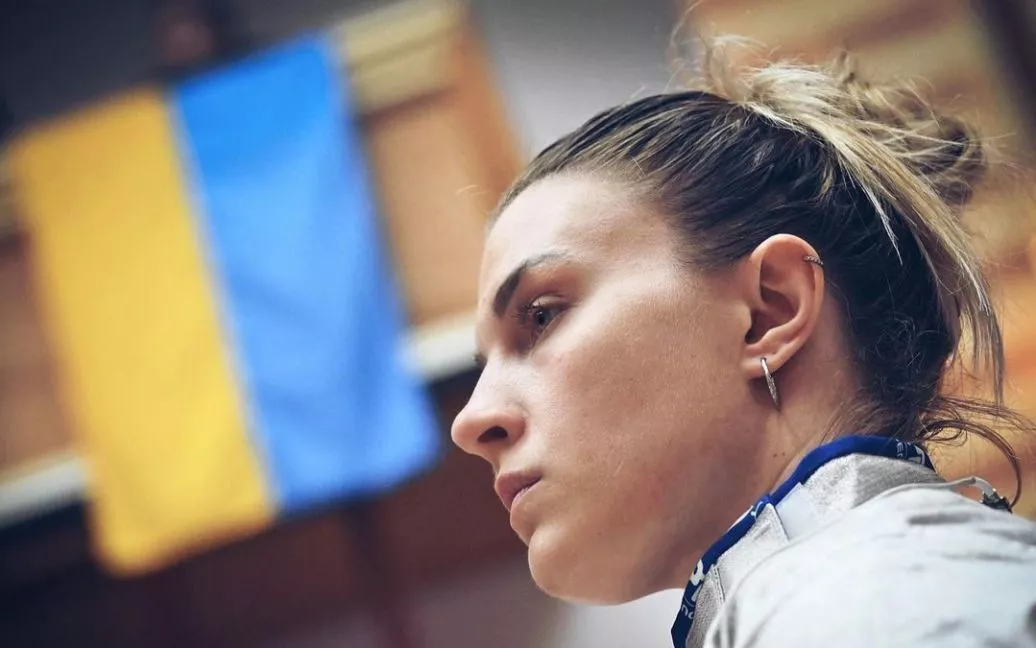Міжнародна федерація фехтування призупинила дискваліфікацію української шаблістки Ольги Харлан, однак не скасувала