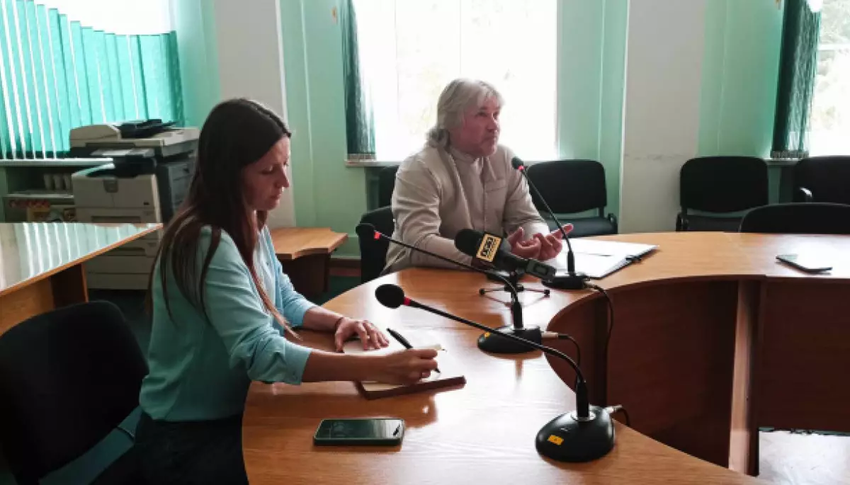 Полтавська міськрада проведе службову перевірку щодо керівника пресслужби Олександра Дедюхіна