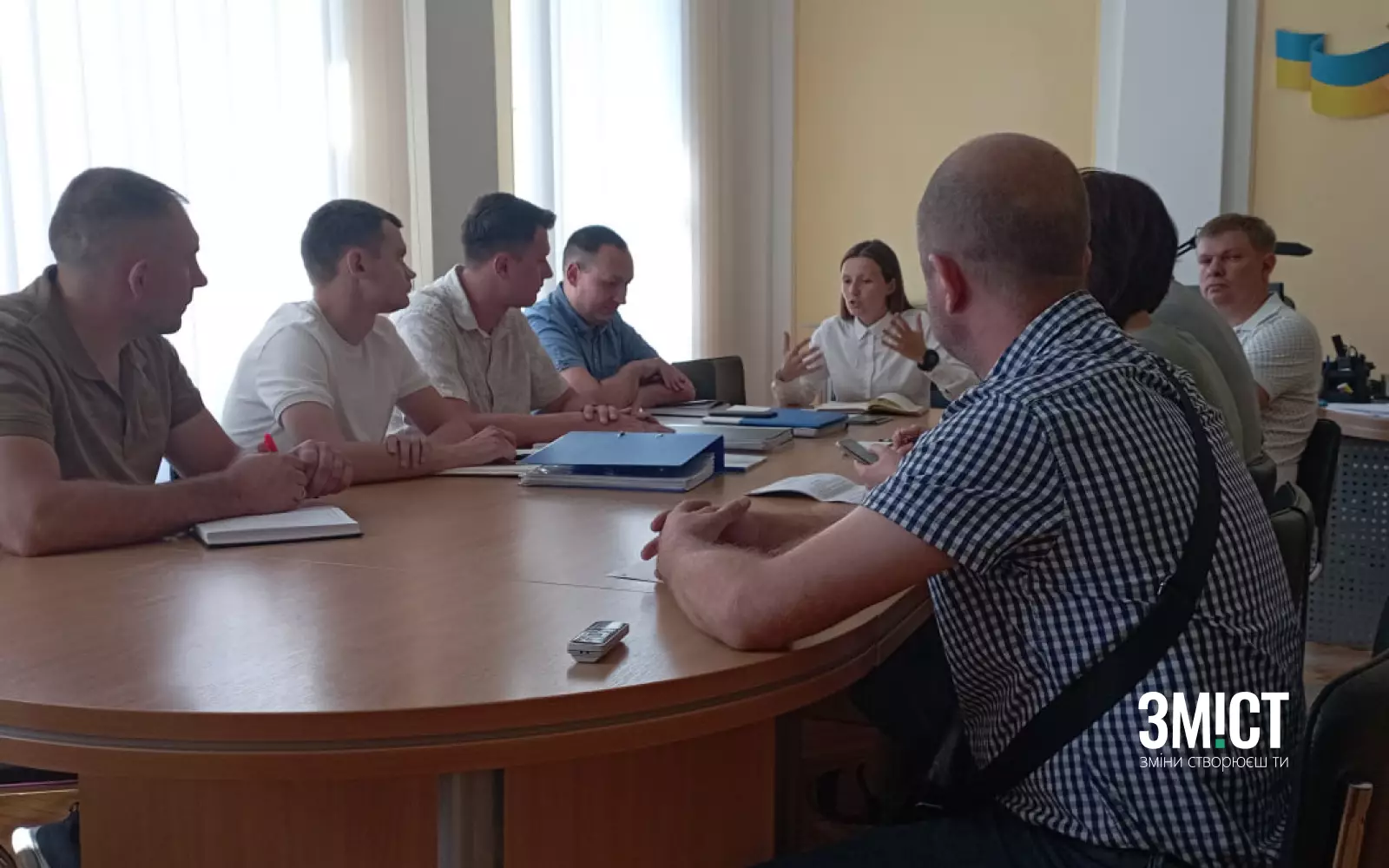 Журналістку полтавського видання &laquo;Зміст&raquo; змусили покинути нараду в міськраді на вимогу депутата Євгена Диканя