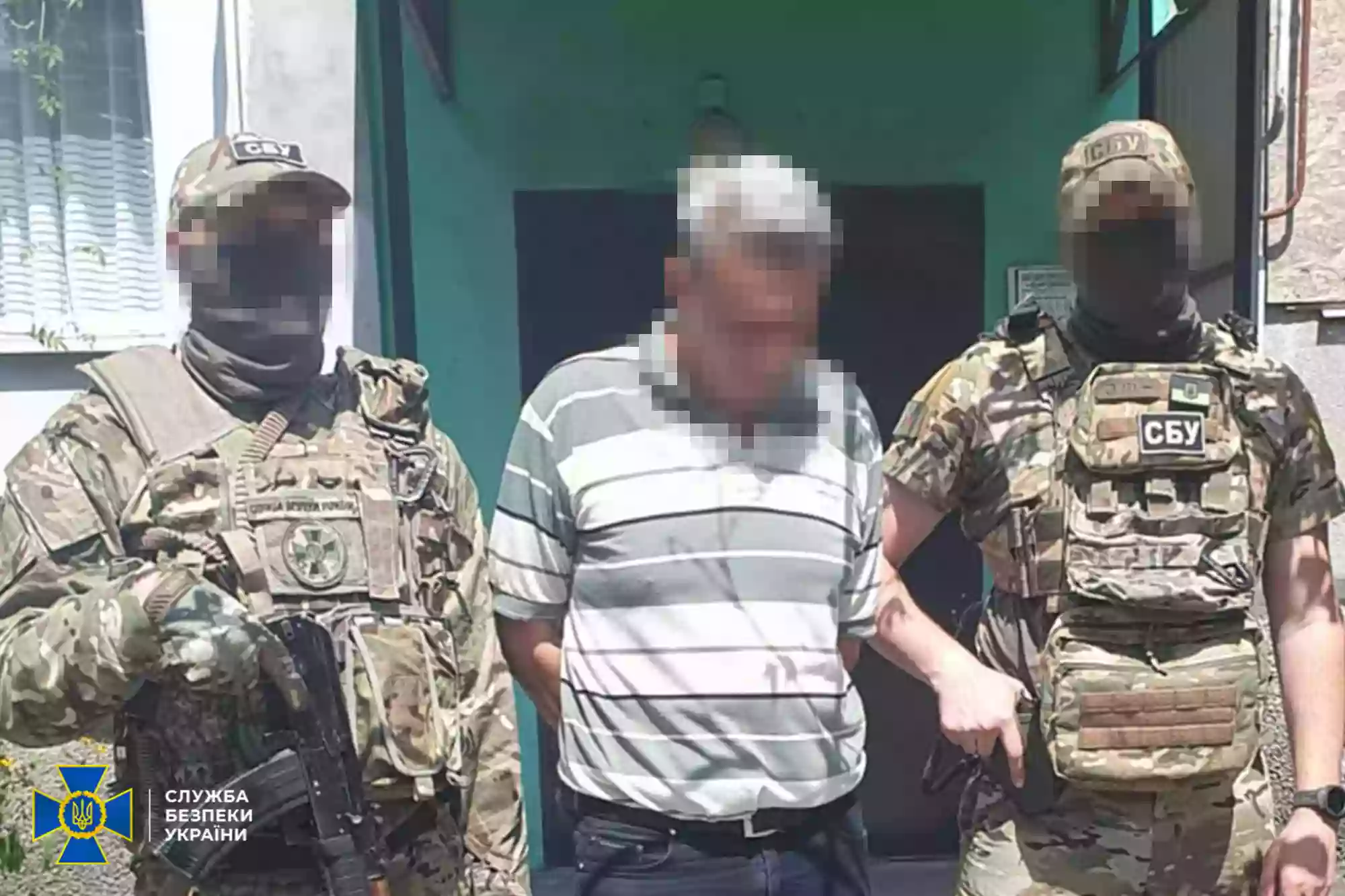 Українські спецслужби затримали на Донеччині  інформатора, який &laquo;зливав&raquo; ворогу позиції ЗСУ