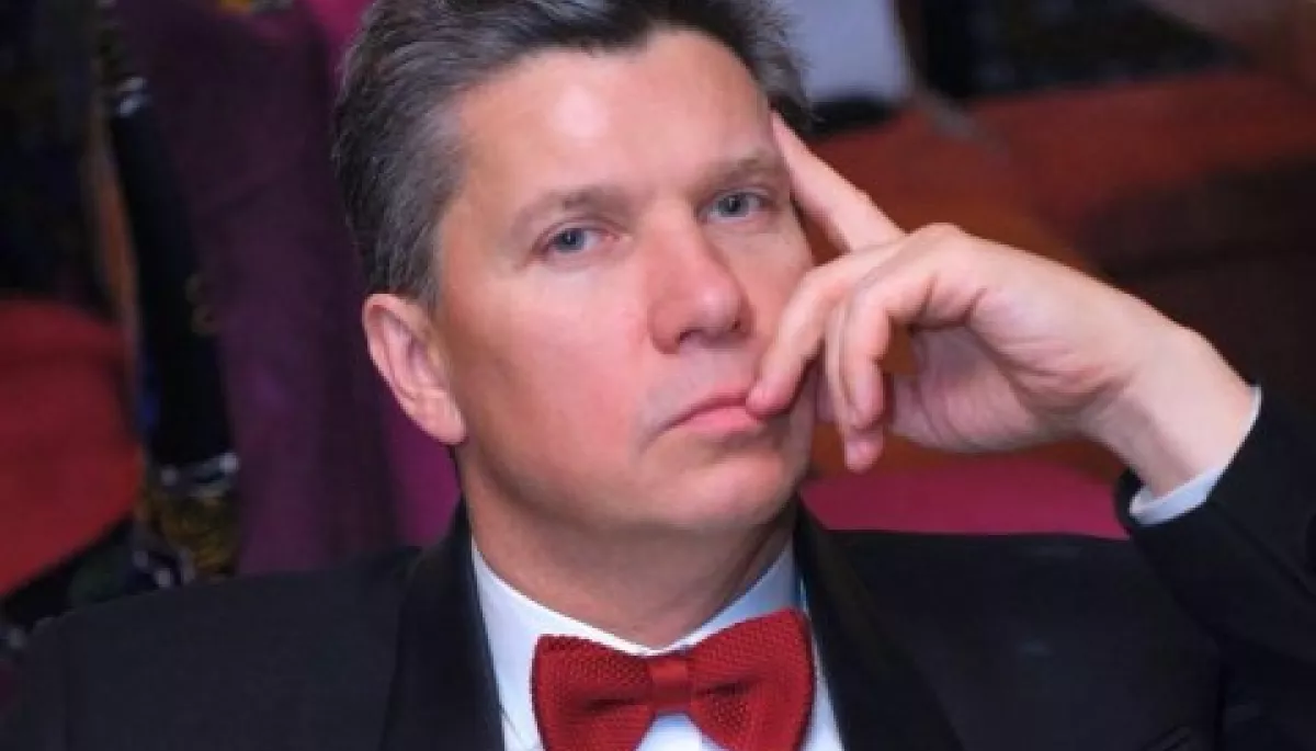 Тимчасовий очільник МКіП Ростислав Карандєєв вважає акутальним виробництво телесеріалів під час війни, &laquo;всупереч великій критиці&raquo;