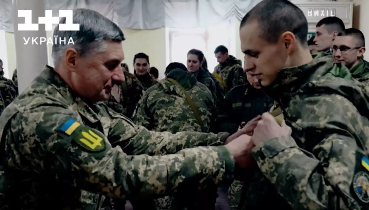 Фільм «Крути. Гостомельський рубіж»: краще поки що без пропаганди Фільм «Крути. Гостомельський рубіж»: краще поки що без пропаганди