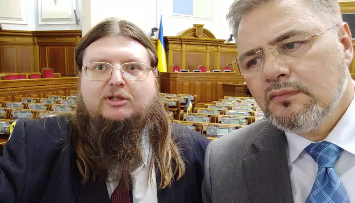 Секретаря організації, яку очолює проросійський блогер Руслан Коцаба, відправили під нічний домашній арешт