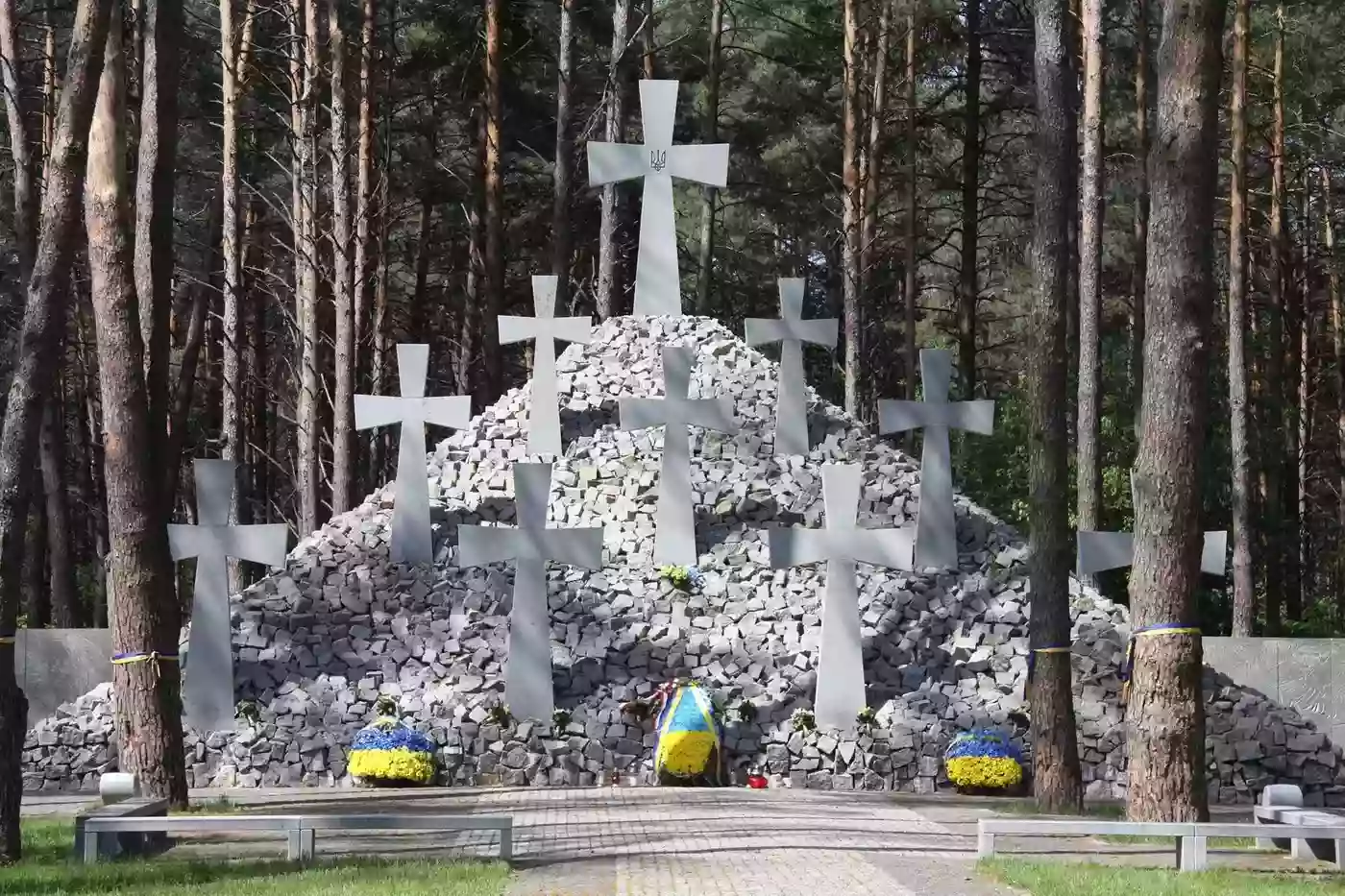 МКІП: Військове меморіальне кладовище в Биківні неможливо побудувати у стислі терміни