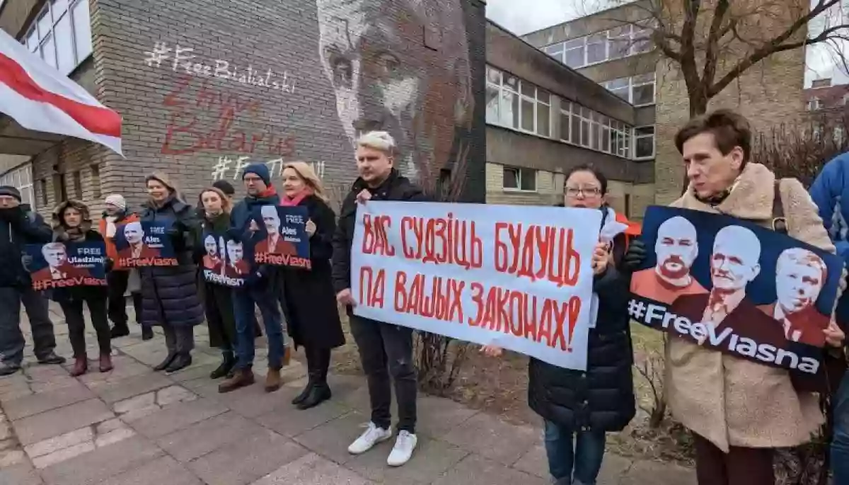 Правозахисний центр &laquo;Вясна&raquo; визнали в Білорусі &laquo;екстремістським формуванням&raquo;