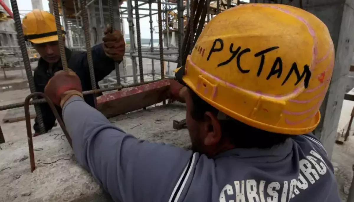 Таджиків женуть на захист Токмака: дайджест пропаганди за 28 серпня 2023 року