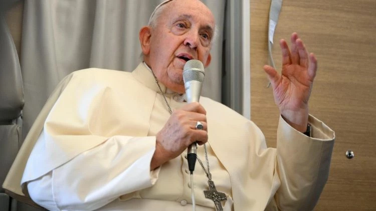 Папа  Римський пояснив, що говорив російській молоді про «культурну, а не імперську спадщину»