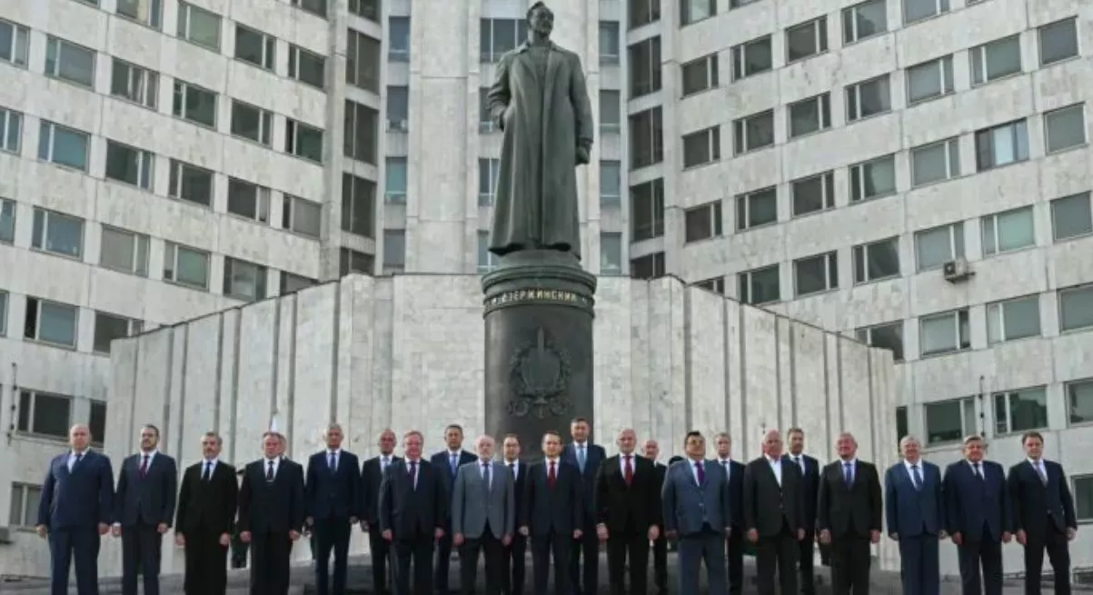 У Москві встановили пам'ятник чекісту Дзержинському