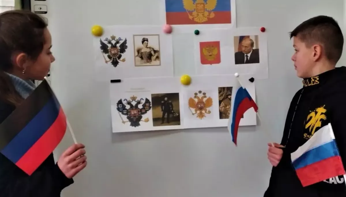 Окупанти звозять з РФ студентів-педагогів для &laquo;роботи з дітьми&raquo; на тимчасово захоплених територіях