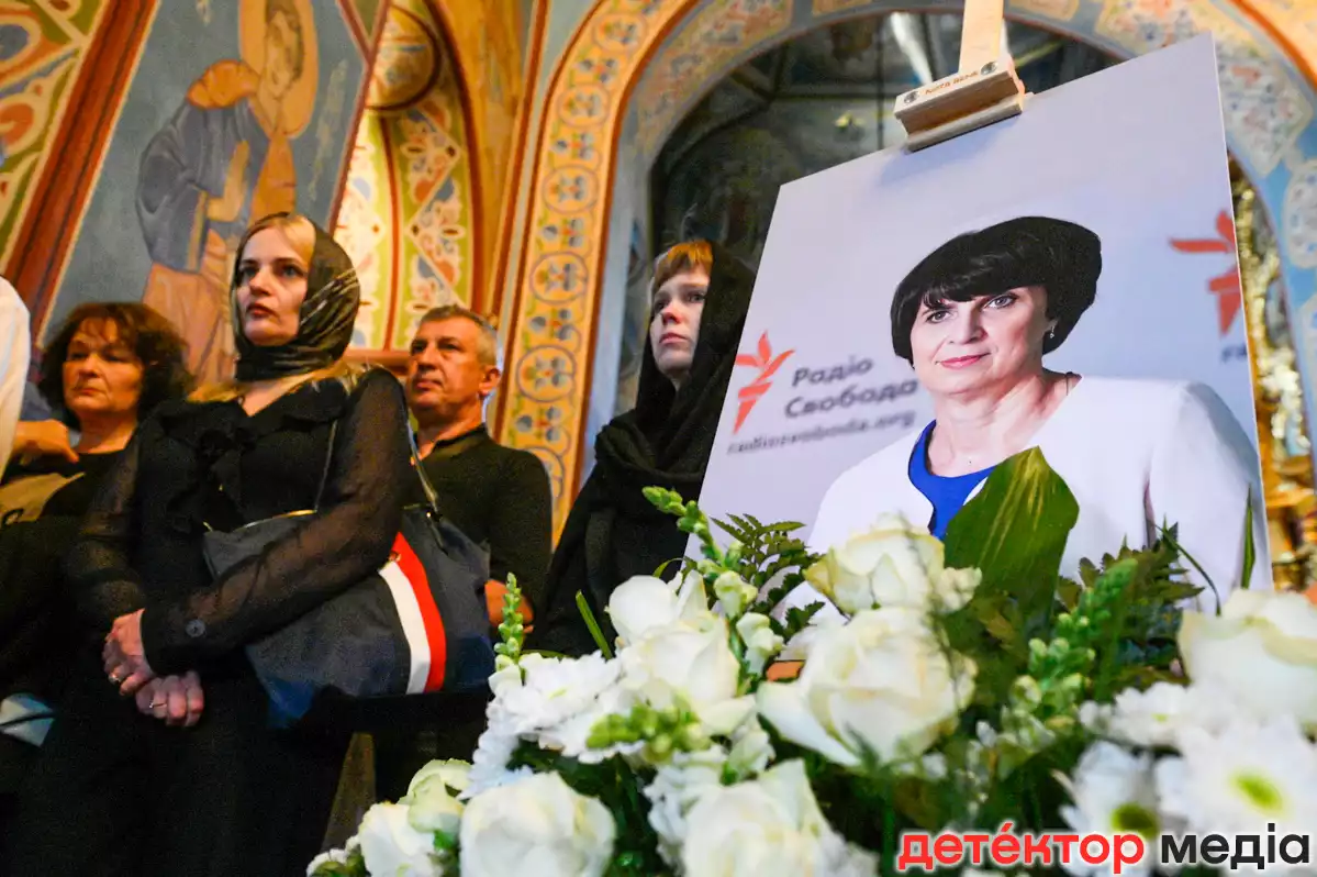 &laquo;Вона мріяла жити у своїй сильній, демократичній, європейській країні&raquo;. В Михайлівському соборі попрощалися з Інною Кузнецовою