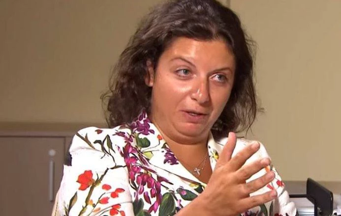 Пропагандистка Симоньян заявила про &laquo;безальтернативність ядерного ультиматуму&raquo; від РФ після того, як біля її &laquo;родового гнізда&raquo; в Адлері впав дрон