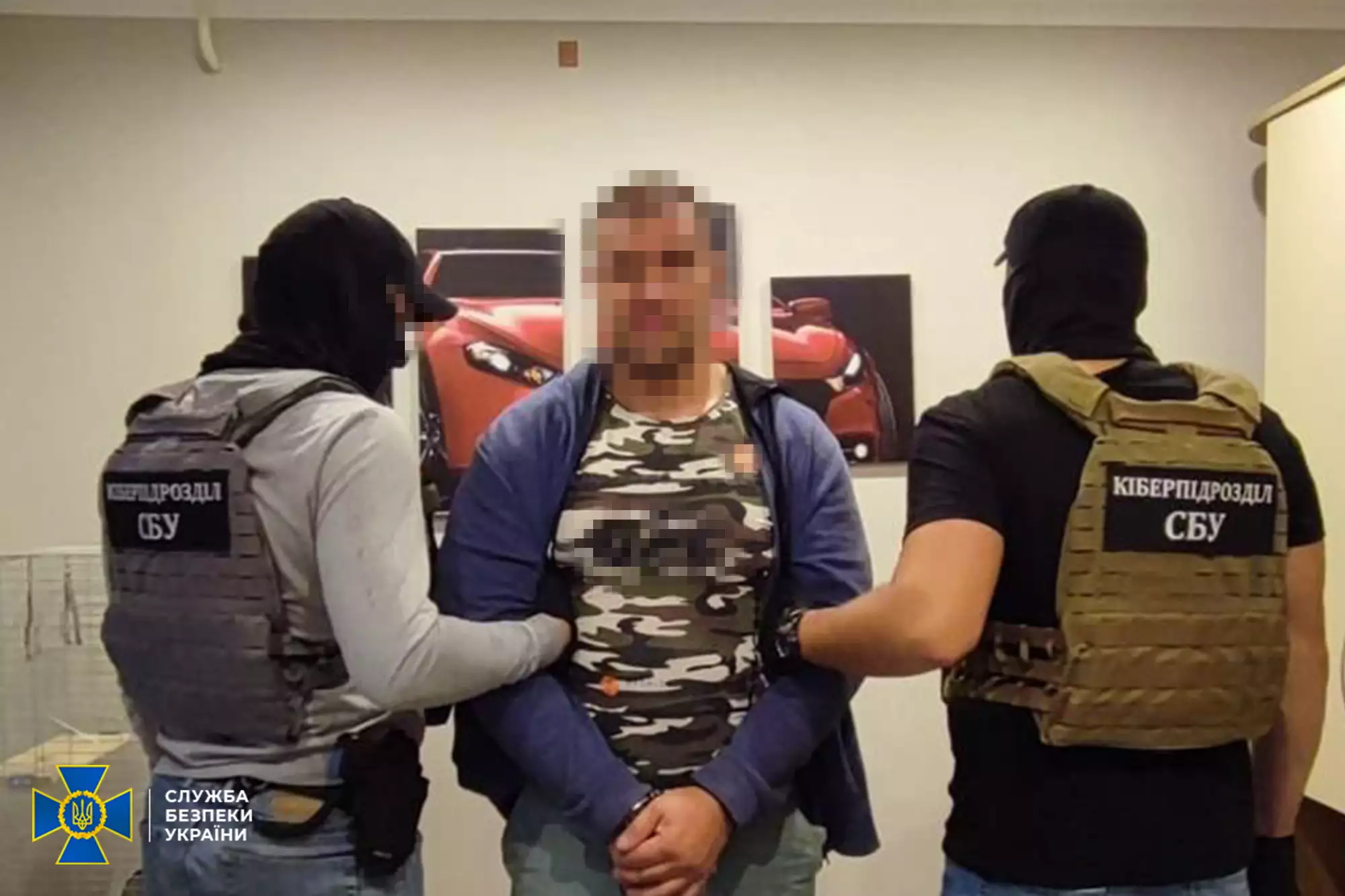 СБУ затримала на Миколаївщині 13 агентів ФСБ Росії, яких завербував прокремлівський блогер Сергій Лебедєв на прізвисько &laquo;Лохматий&raquo;