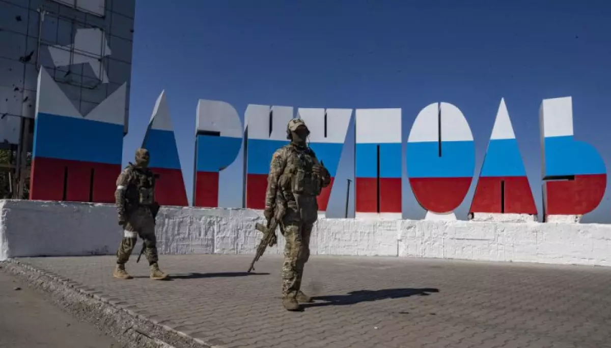 Окупанти в Маріуполі затримали &laquo;за екстремізм&raquo; трьох школярів і сповістили про це у своїх теленовинах