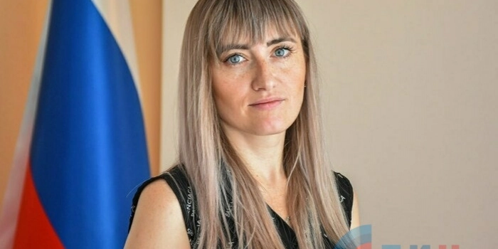 СБУ оголосила підозру спікерці «виборчої комісії ЛНР»