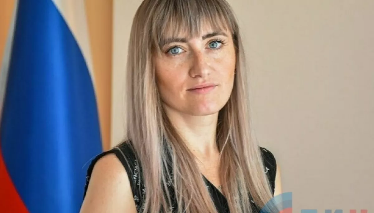 СБУ оголосила підозру спікерці «виборчої комісії ЛНР»