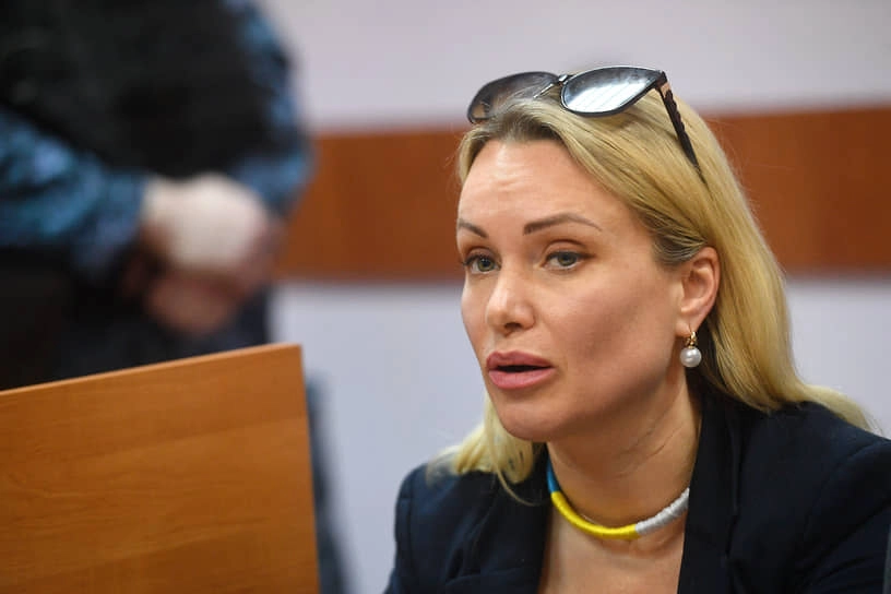 У Франції розслідують можливе отруєння ексредакторки пропагандистського Першого каналу РФ Марини Овсяннікової, &mdash; росЗМІ
