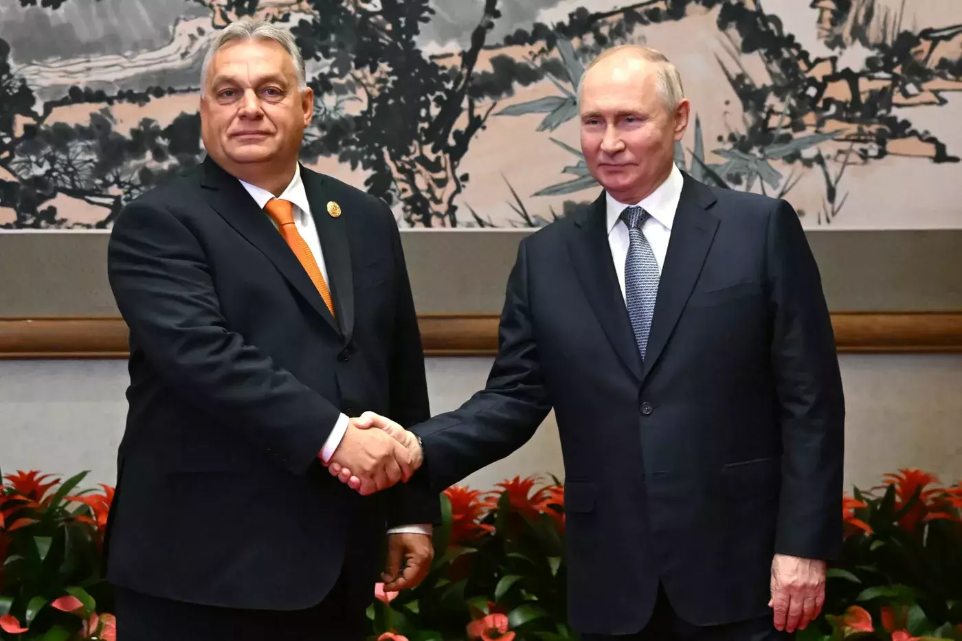Орбан на зустрічі з Путіним назвав війну проти України &laquo;військовою операцією&raquo;