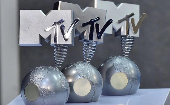 Церемонію нагородження MTV Europe Music Awards скасували через події на Близькому Сході
