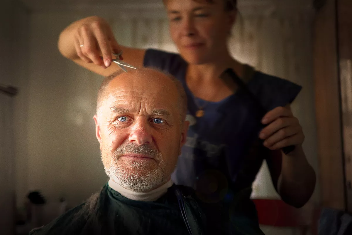Нема нічого, а він живе. Дебютний фільм Ольги Семак &laquo;Деміург&raquo; &mdash; чудовий зразок нової хвилі поетичного кіно