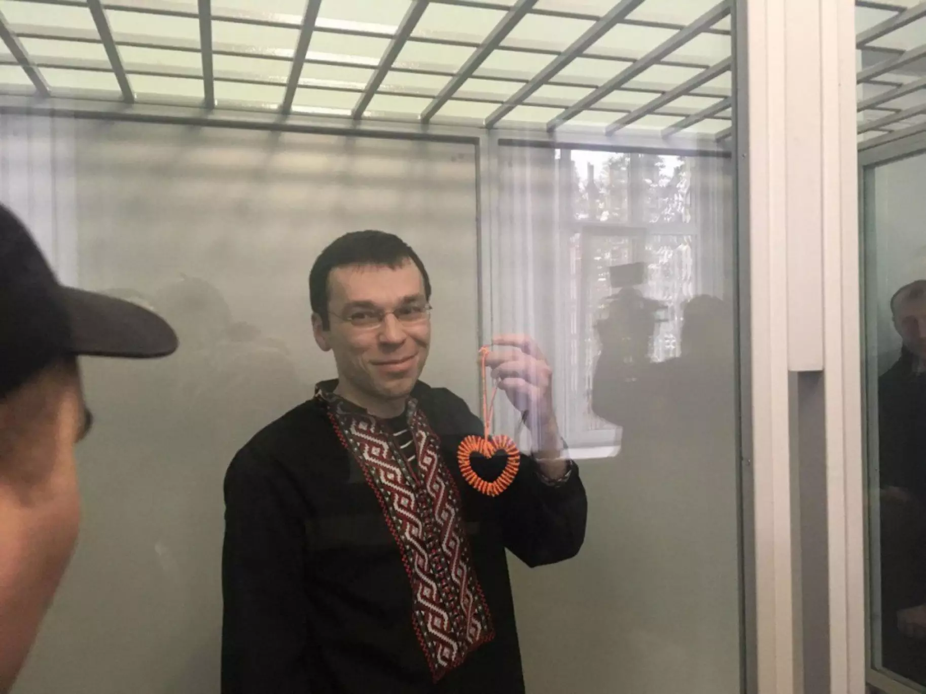 Апеляційний суд скасував ухвалу про міжнародний розшук блогера Муравицького, обвинуваченого в державній зраді