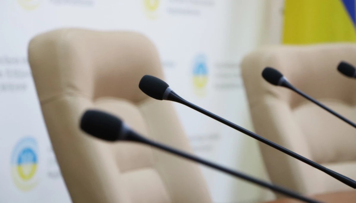 7 листопада — круглий стіл щодо запобігання в медіа дискримінації осіб за ознаками сексуальної орієнтації та гендерної ідентичності