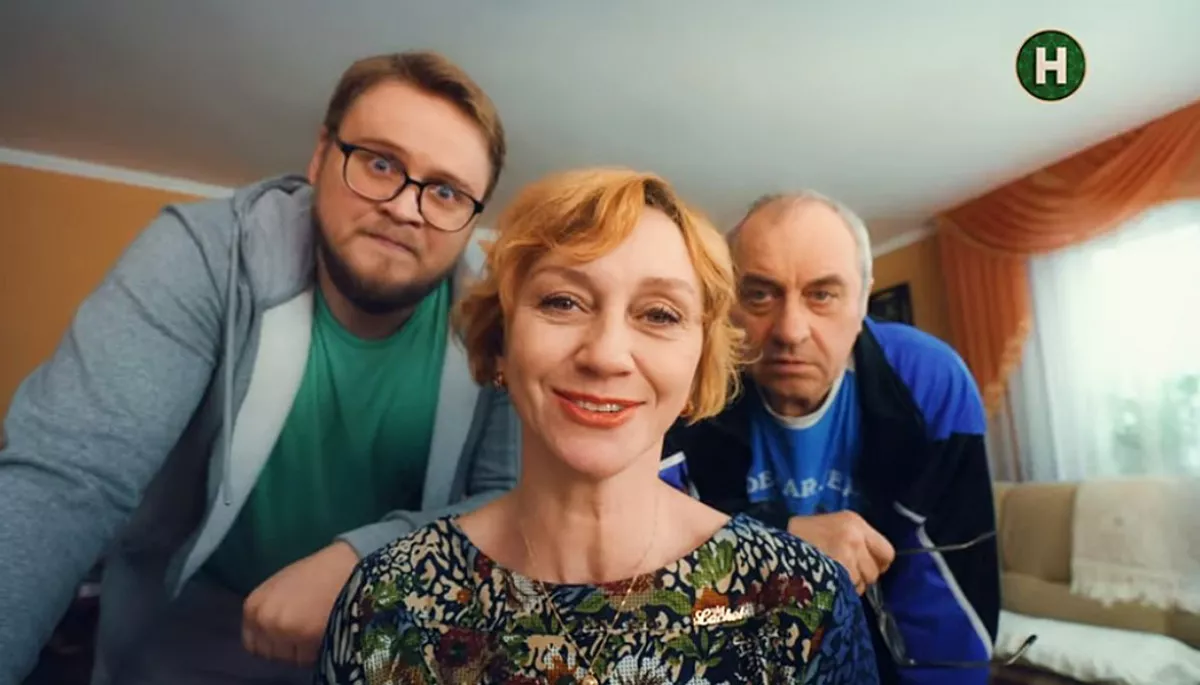 Прем’єра комедії «Зв’язок» на Новому, чергові епізоди «Сліпої» на СТБ, футбол і «Голос країни». Як дивилися телеканали 16–22 жовтня