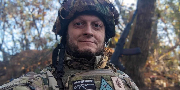 З полеглим на фронті редактором &laquo;Горинь.інфо&raquo; Тарасом Давидюком попрощались на київському майдані Незалежності