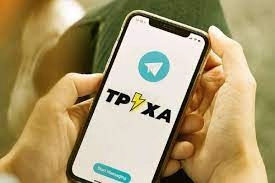 Телеграм-канал &laquo;Труха&raquo; не є анонімним, бо на закриту зустріч Зеленського з медійниками був запрошений його власник, &mdash; Михайло Подоляк